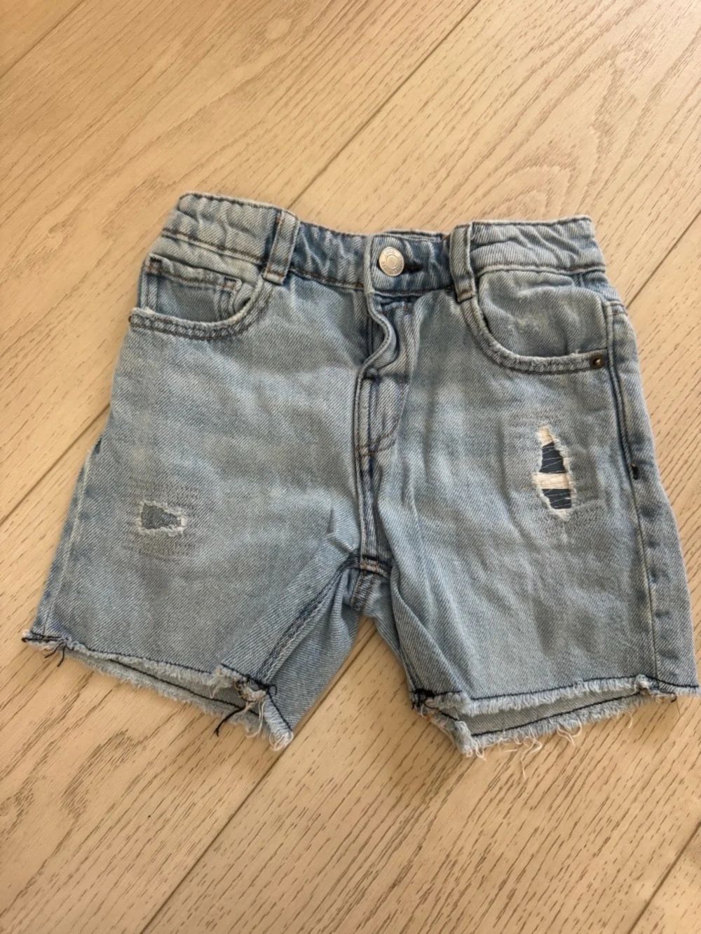 ZARA Boys Denim Shorts - 18-24 Months Distressed LIKE NEW